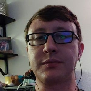 Meet your Posher, Devin